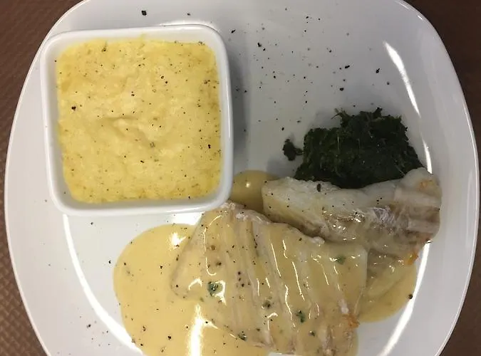 Hotel Restaurant Du Causse 2*