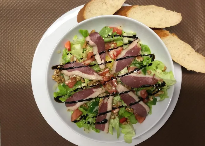 Restaurant Du Causse Hotel Saint-Cirq-Lapopie