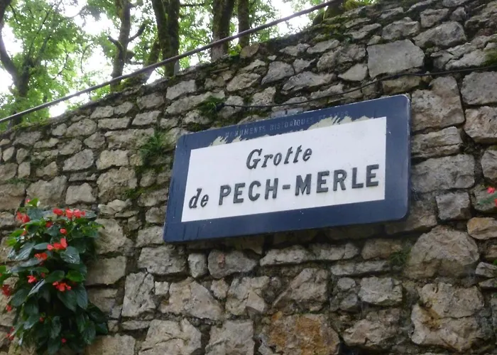 Hotel Restaurant Du Causse 2*